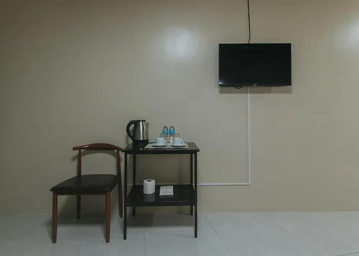 Hotel Algers Bayan-bayanan Marikina